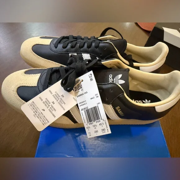 Adidas Originals Men’s Samba Black White Cream Sneakers - Picture 3 of 6